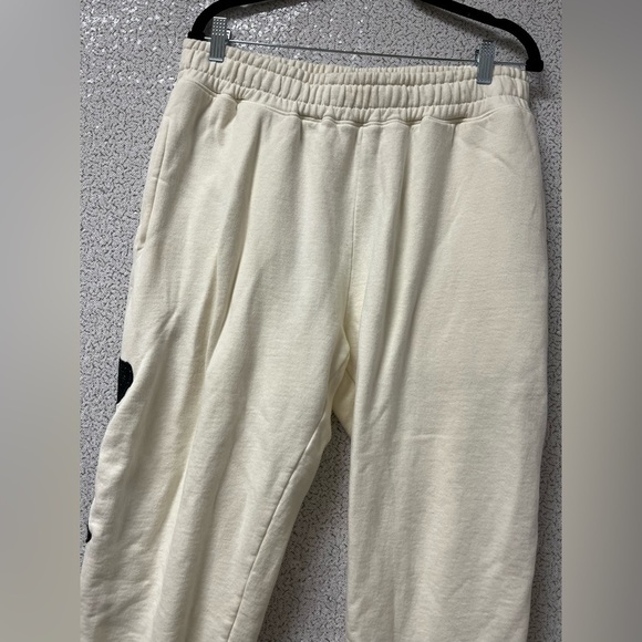 MNML off white sweatpants with black skeleton | size XL - Picture 2 of 9